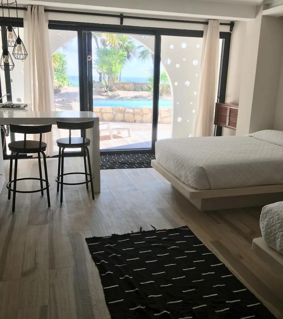 *** Oda ve Kahvaltı Copal Villa Tulum Meksika
