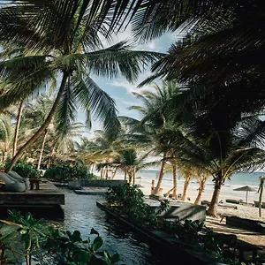 Nomade Hotell