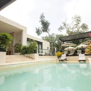 Xaha & Golf Bed & Breakfast