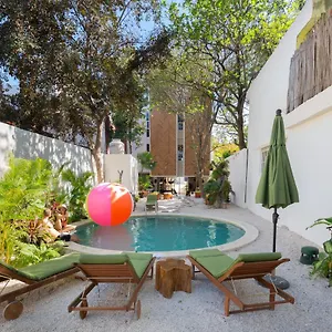 Oostel Smart - Pueblo (adults Only) Albergue